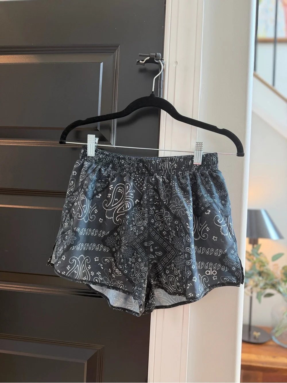 ALO shorts